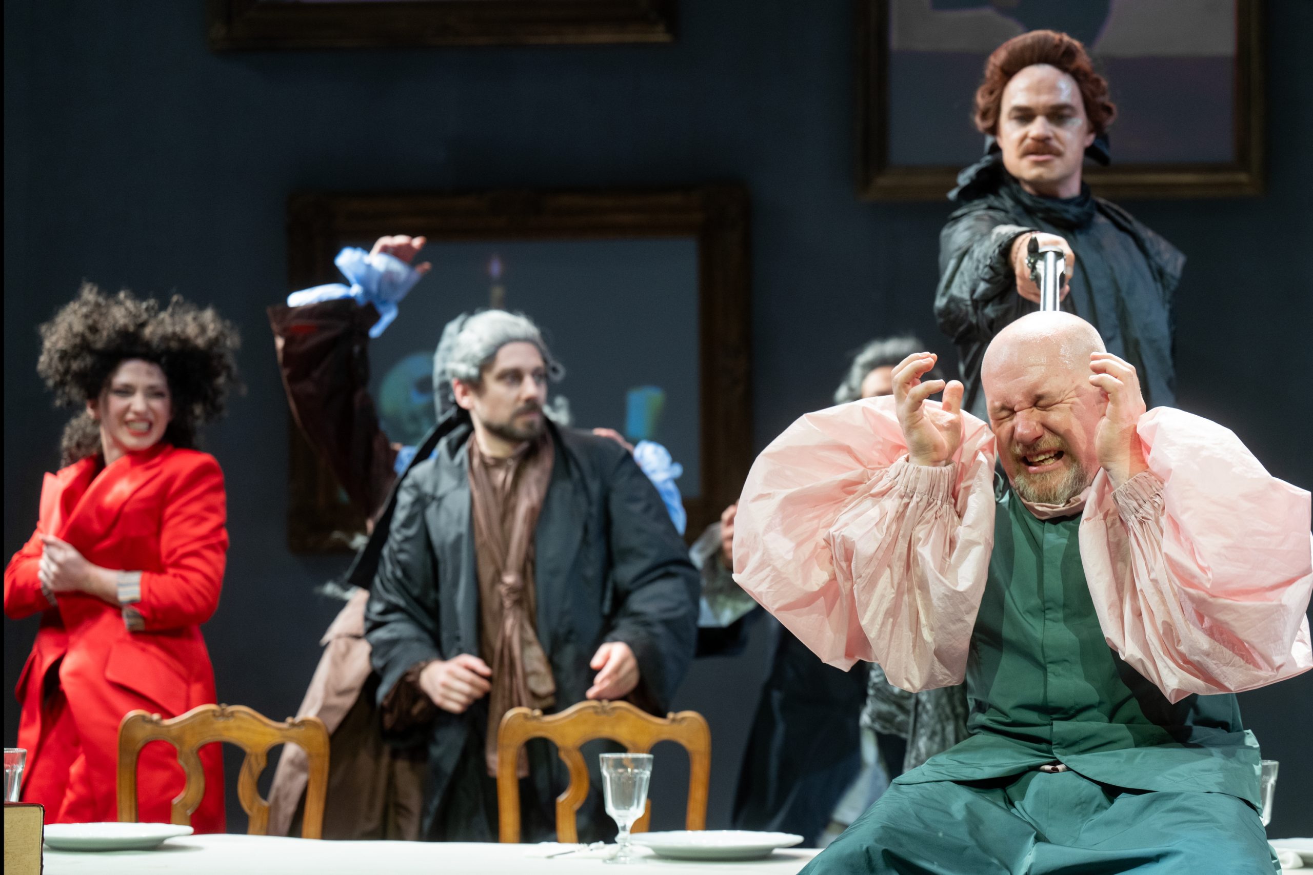 Į Alytų atkeliauja pilnas sales surenkantis O. Koršunovo „Kantas“