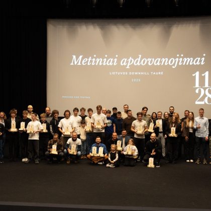 Alytaus sportininkas Edminas Dabušinskas sužibėjo „Lietuvos Downhill Taurės“ apdovanojimuose Alytaus sportininkas Edminas Dabušinskas sužibėjo „Lietuvos Downhill Taurės“ apdovanojimuose