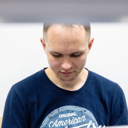 Dviem merginų nužudymu įtariamam Benui Mikutavičiui – trijų mėnesių suėmimas