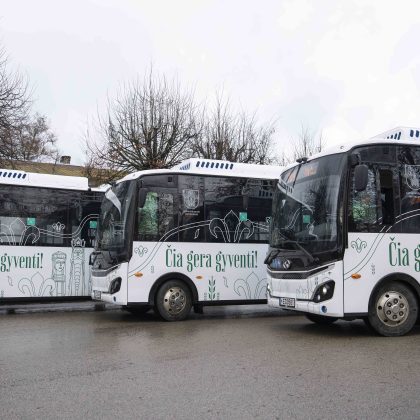 Alytaus rajone pristatyti nauji modernūs autobusai Alytaus rajone pristatyti nauji modernūs autobusai