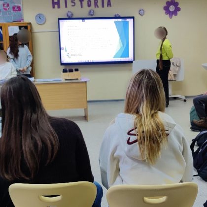 Mokytis įdomiau, kai pamoka virsta iššūkiu „prisimatuoti mokytojų batus“