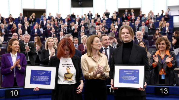 Sacharovo premija įteikta Baltarusijoje ir Sakartvele įkalintų žurnalistų atstovams