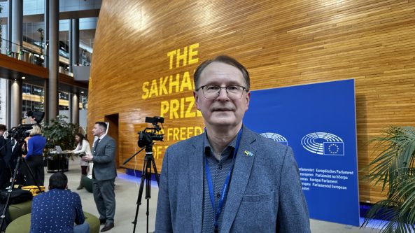 Europarlamentaras: „Valstybės perversmas yra ir tada, kai dauguma pasijaučia visagale“