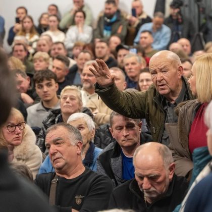 Metų sandūroje apie sprendimus, kurie keitė Lietuvą Metų sandūroje apie sprendimus, kurie keitė Lietuvą