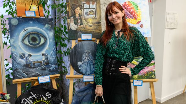 Paroda „Anapus drobės“ Alytaus Jurgio Kunčino viešojoje bibliotekoje