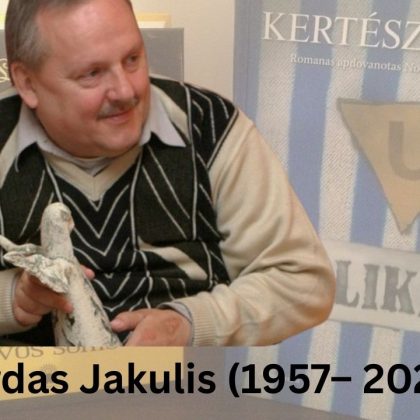 Atsisveikinta su vertėju, „Alytaus naujienų“ bendradarbiu Algirdu Jakuliu (1957– 2026) Atsisveikinta su vertėju, „Alytaus naujienų“ bendradarbiu Algirdu Jakuliu (1957– 2026)