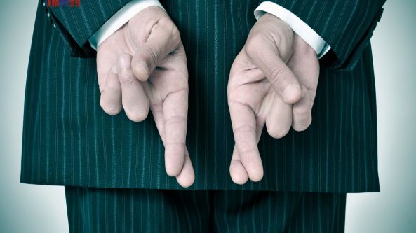Artūras Orlauskas viešai pripažino skleidęs melagingą informaciją apie Virginijų Sinkevičių
