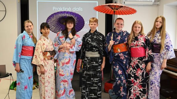 Alytaus biblioteka kviečia susipažinti su Japonijos kultūra Alytaus biblioteka kviečia susipažinti su Japonijos kultūra