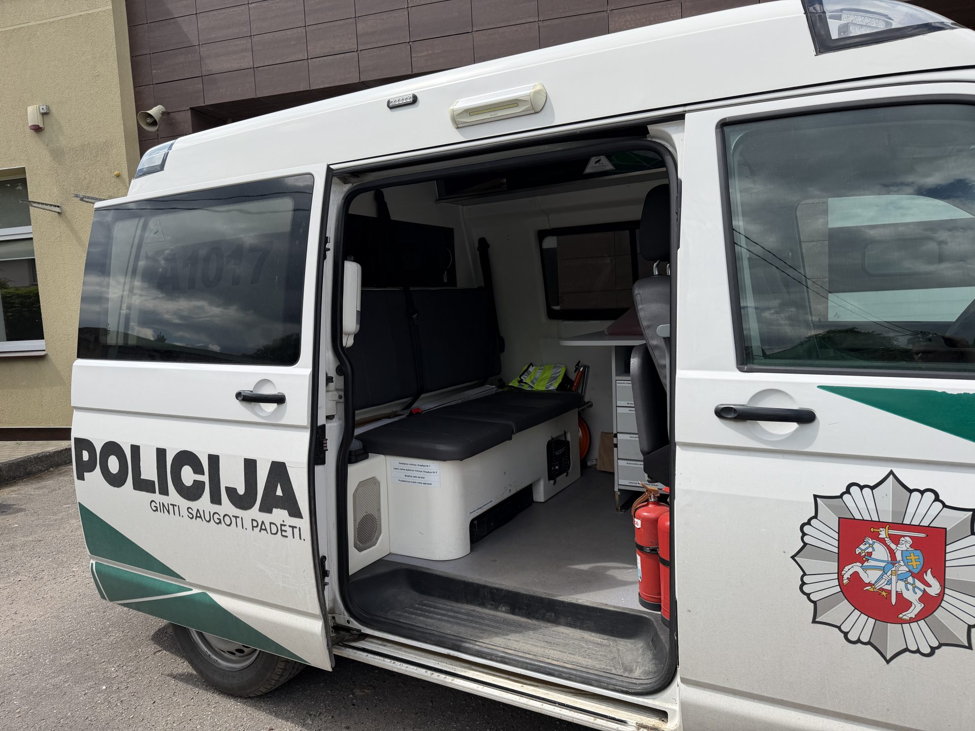 Policija, Vaikai, Gelbetojai 0637