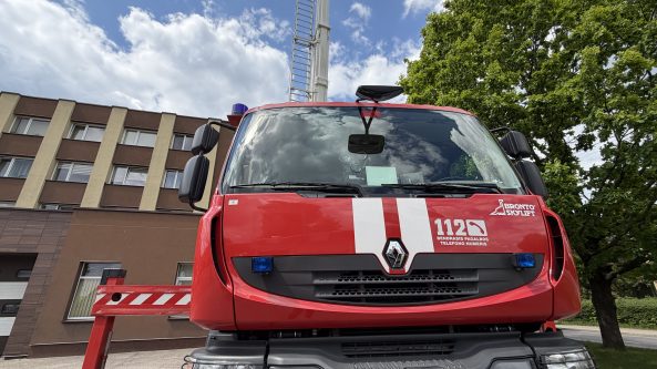 Alytaus ugniagesiams savaitė buvo rami tik iš pirmo žvilgsnio: gamyklos gaisras gesintas beveik 12 valandų Alytaus ugniagesiams savaitė buvo rami tik iš pirmo žvilgsnio: gamyklos gaisras gesintas beveik 12 valandų