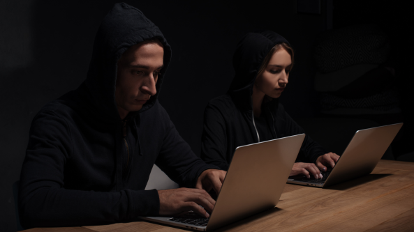 Vasarą suaktyvėja interneto sukčiai: „Tele2“ birželį užblokavo daugiau nei 141 mln. kibernetinių grėsmių